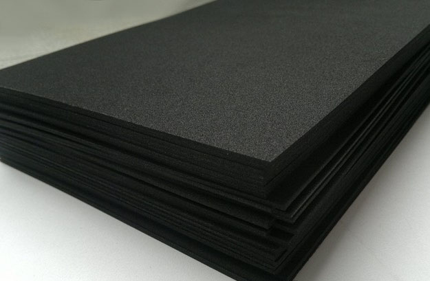 Black cr foam board sponge flame retardant sealed waterproof shock-absorbing adhesive strip board neoprene foam sponge board
