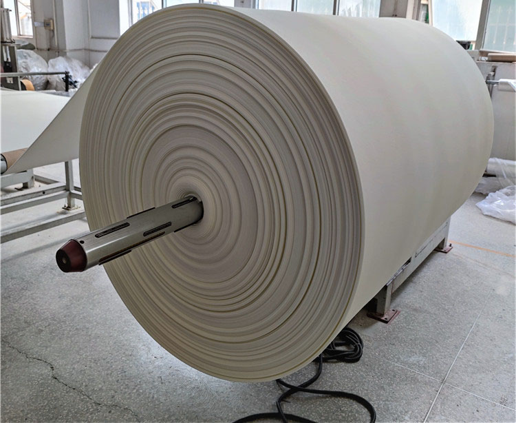 Polyethylene floor floating sound insulation pad manufacturer wholesale 5mm black xpe roll 30 times 3,4,5,6mm sound insulation and shock absorption pad