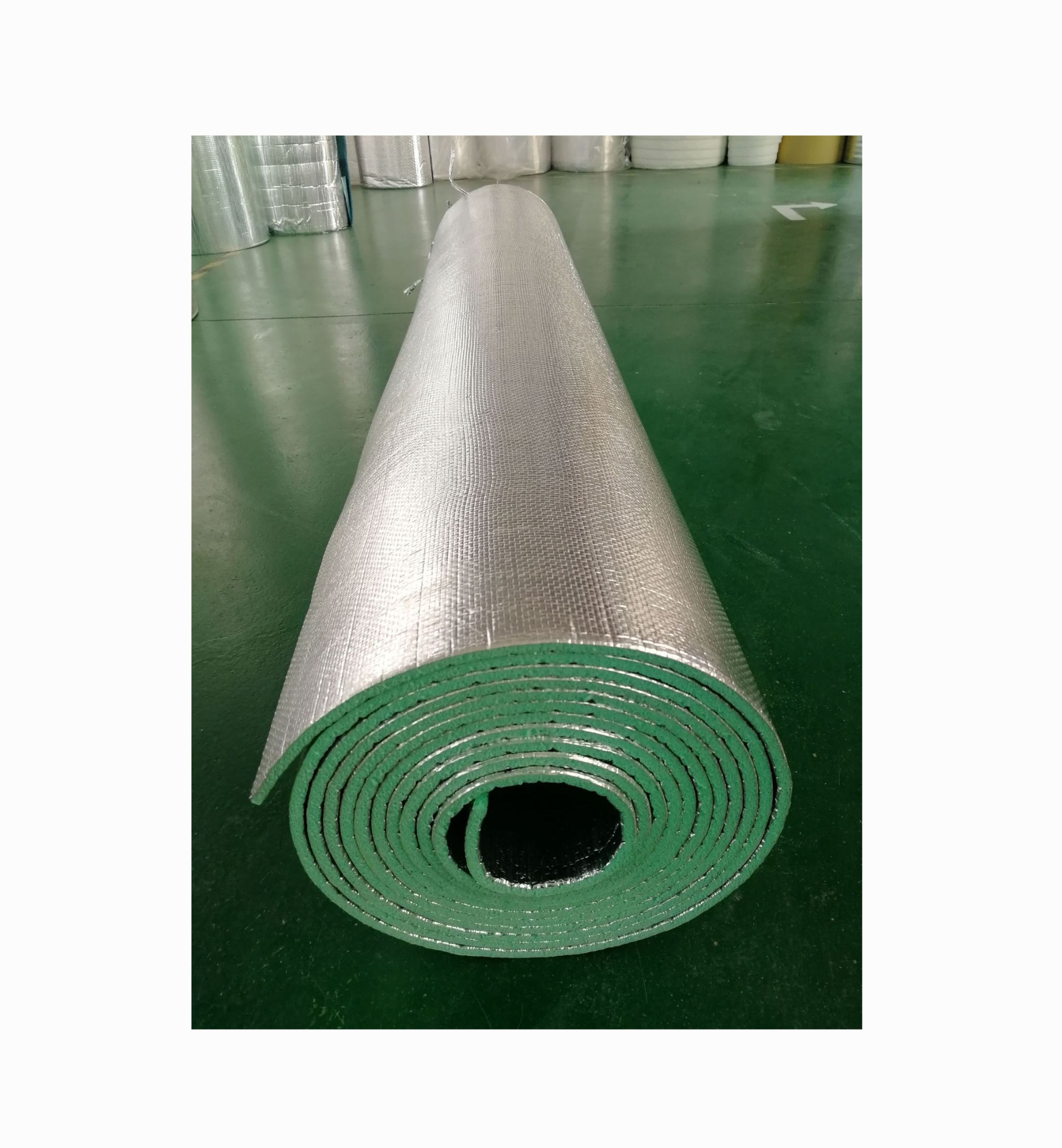 XPE foam flame retardant thermal insulation material thickened braided foil top layer of sunscreen moisture-proof film