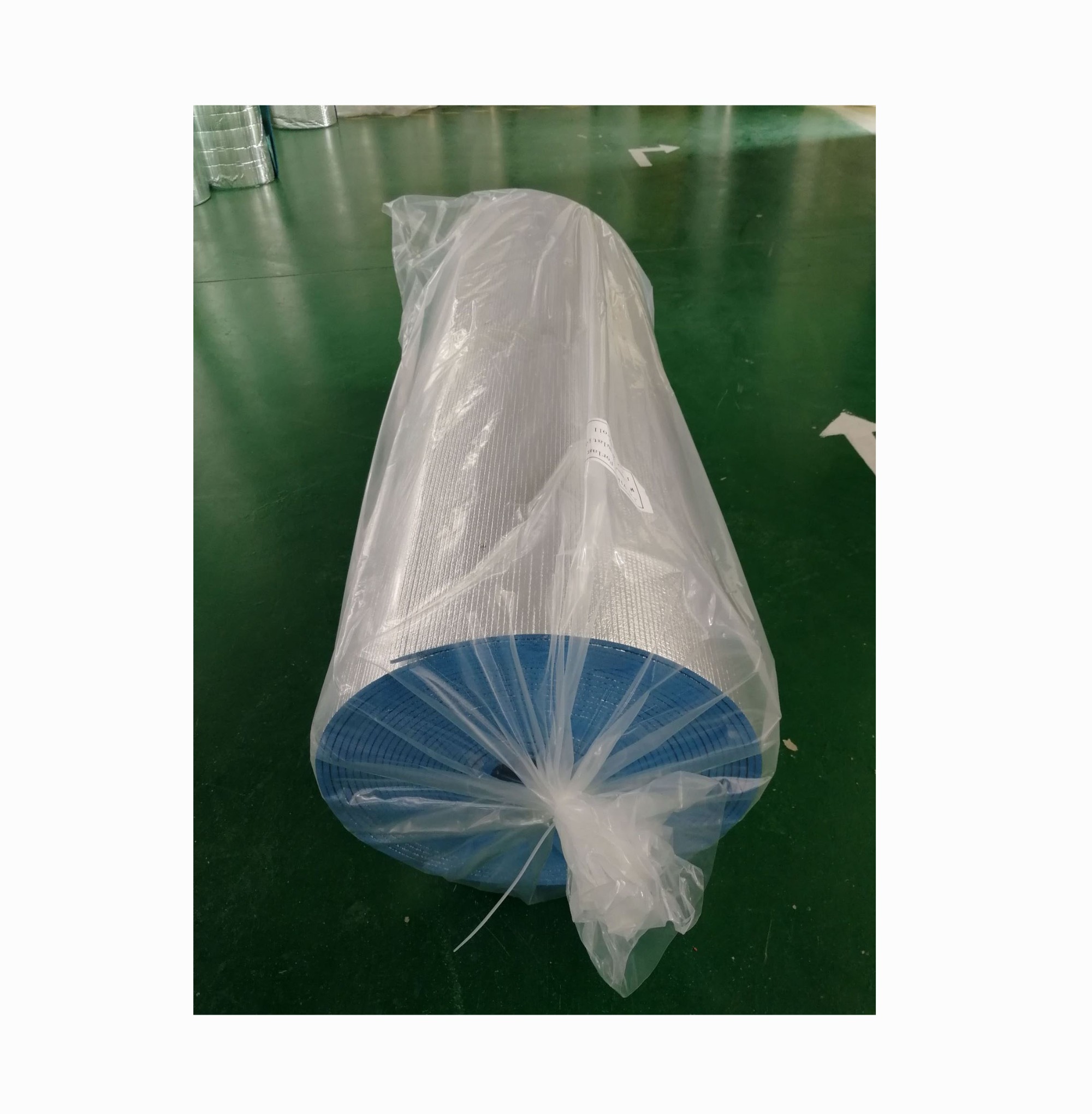 XPE foam flame retardant thermal insulation material thickened braided foil top layer of sunscreen moisture-proof film