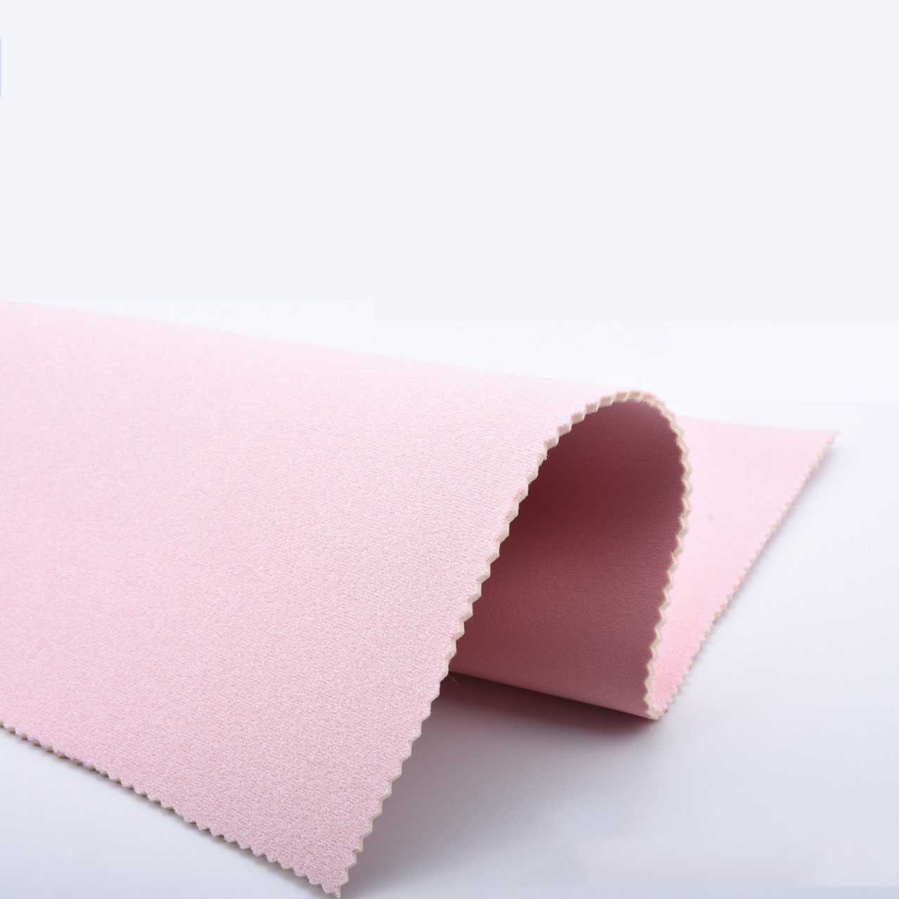 XPE foam roll flame retardant thermal insulation material thickened braided foil top layer of sunscreen moisture-proof film