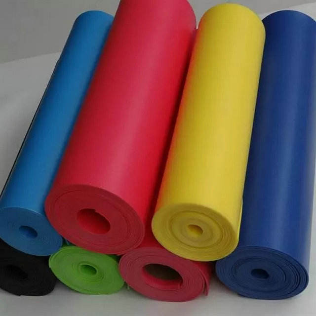 Crosslinked ixpe foam roll underlayment