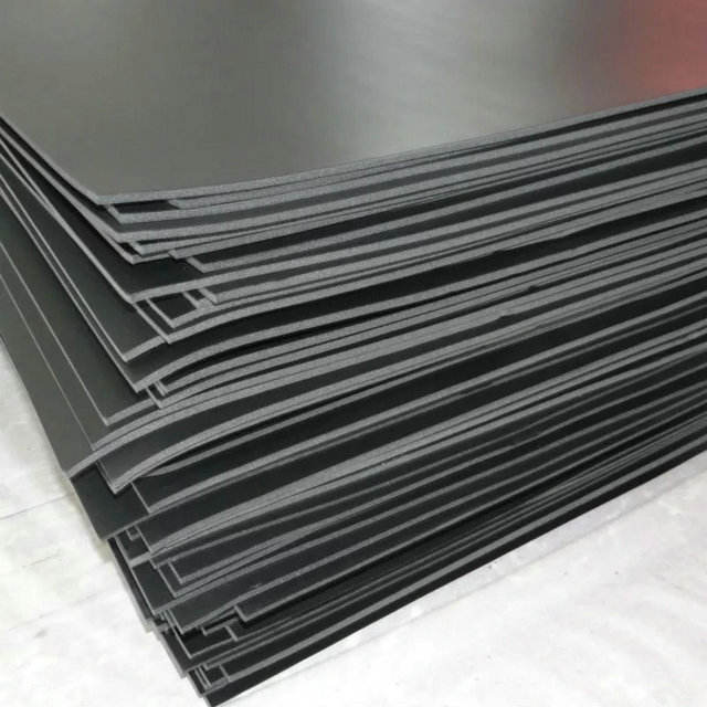 Crosslinked ixpe foam roll underlayment