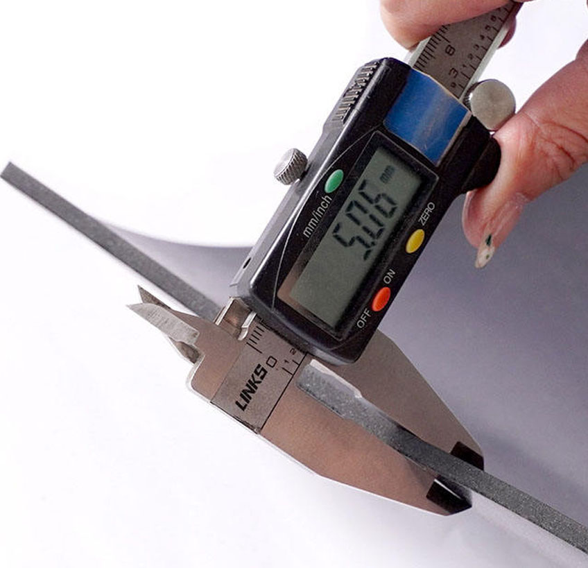 Industrial Smooth Oil Resistant shock Absorbing Anti-aging Epdm SBR Neoprene Rubber Sheet Mat Roll