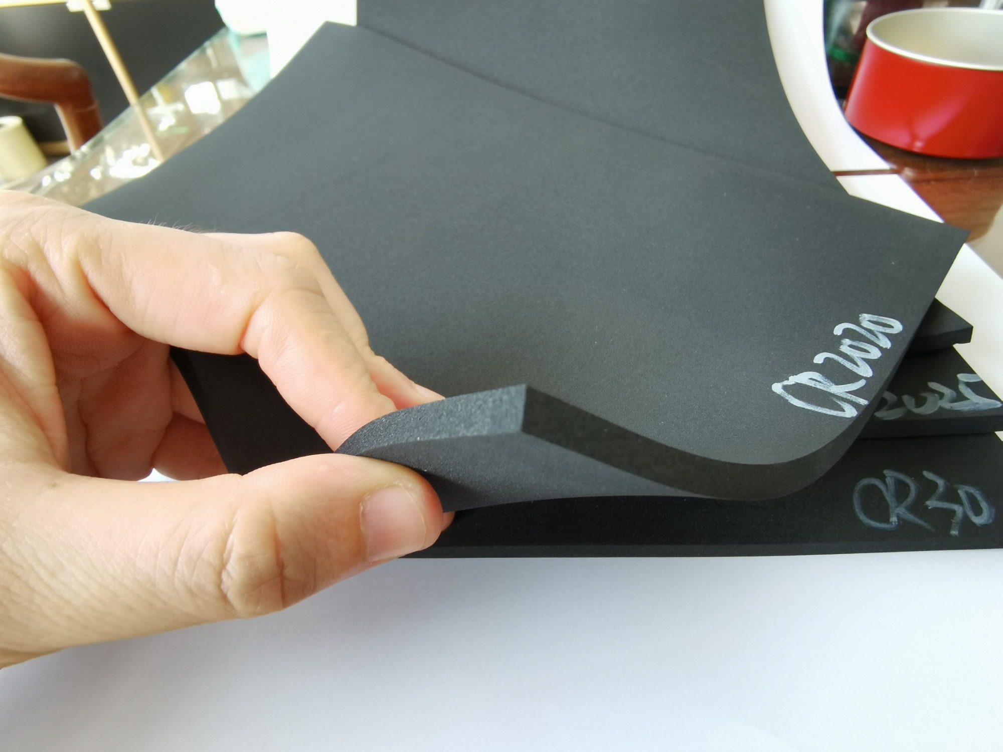 Eco friendly die cut natural CR rubber foam sheet new high quality structure neoprene rubber foam