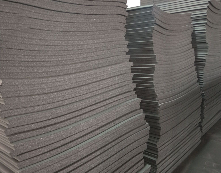 NBR foam pipe insulation nbr foam roll nbr rubber and plastic sheet double-sided crusted nitrile foam coarse pores nbr